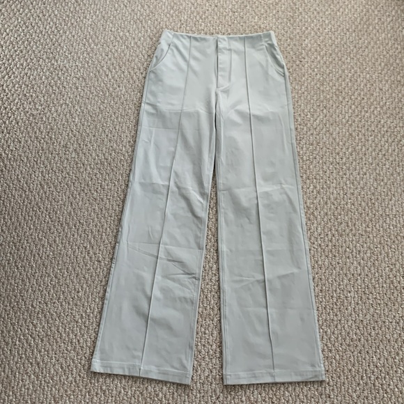 Vuori Meta Wide Leg Pant - Picture 6 of 16